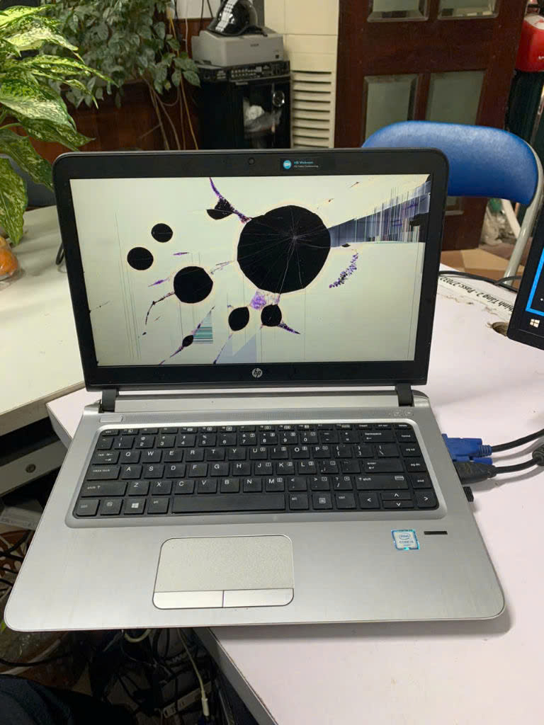 Thu mua Xác Laptop hỏng giá cao Hà Nội - Mua bán Laptop cũ hỏng Hà Nội - Thua mua máy tính cũ hỏng giá cao